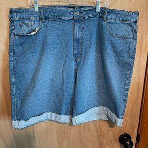 Avenue Blue Jean Shorts for Women